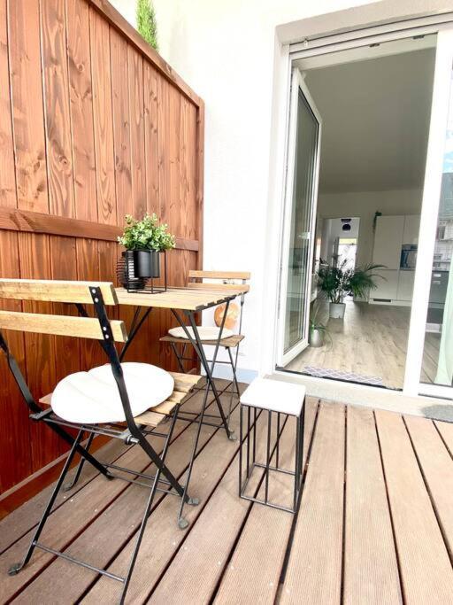 Modernes Trierer Cityloft Mit Grossem Balkon Buitenkant foto