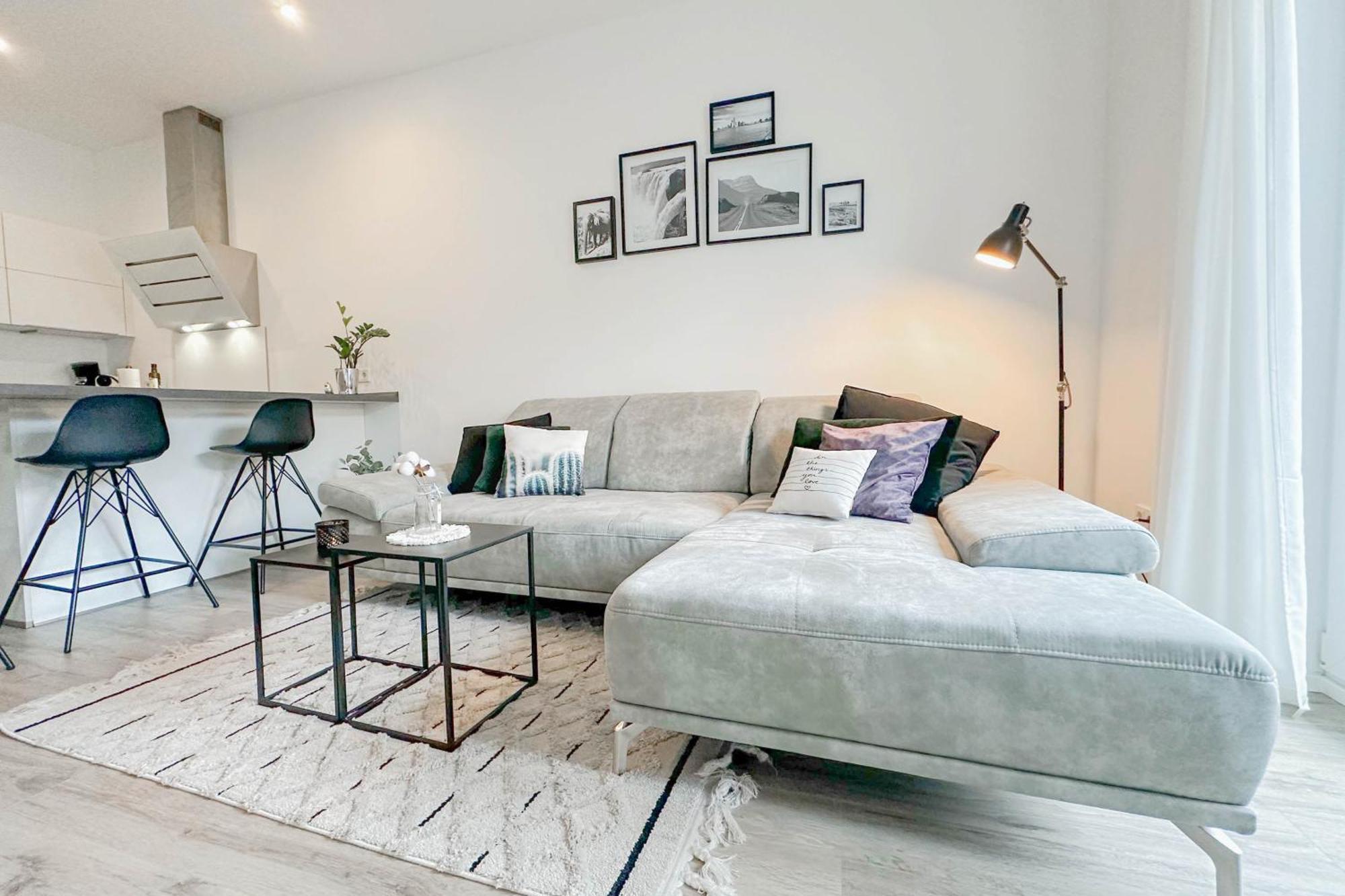 Modernes Trierer Cityloft Mit Grossem Balkon Buitenkant foto