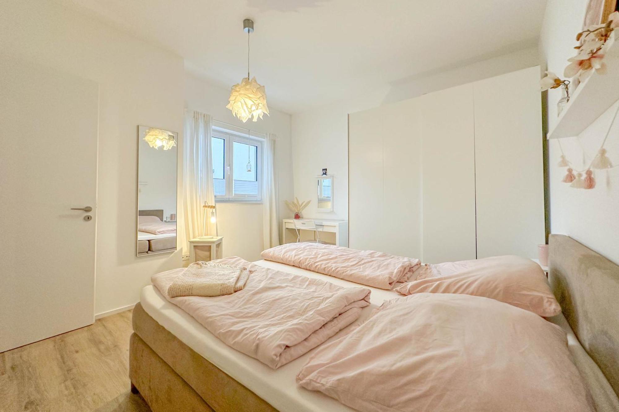 Modernes Trierer Cityloft Mit Grossem Balkon Buitenkant foto